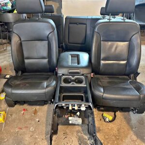 Silverado 14-18 leather seats perfect condition black